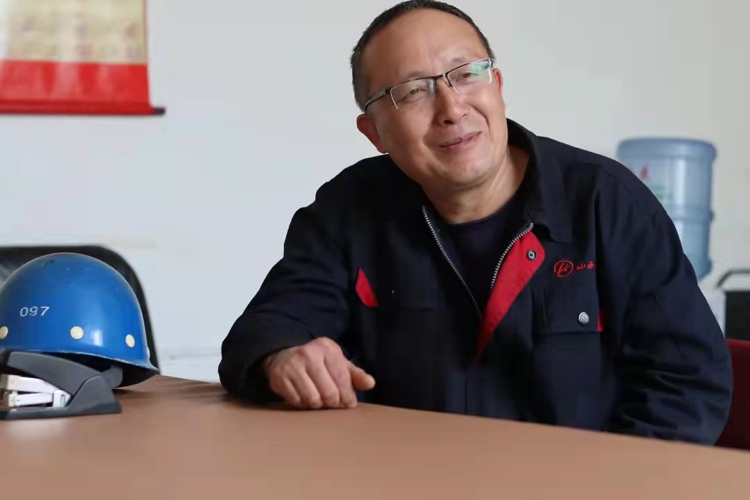 先鋒故事||技術(shù)精湛，謙遜友善——李基偉(圖2)