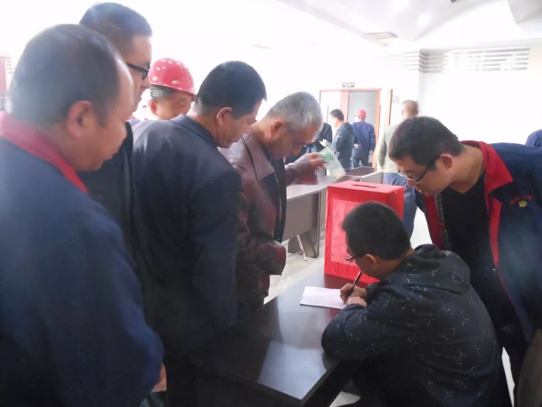 行者無疆，關(guān)懷無微不至；美善鋪就，百載朝錦暮繡(圖13)