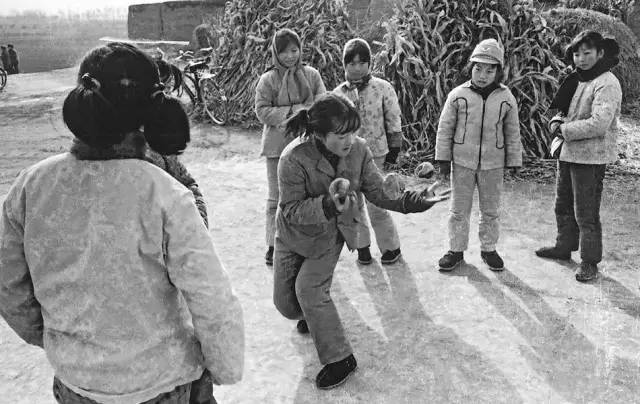 分享愛(ài)心，眾享溫情——華鑫集團(tuán)工會(huì)開(kāi)展“六一獻(xiàn)愛(ài)心”活動(dòng)(圖51)